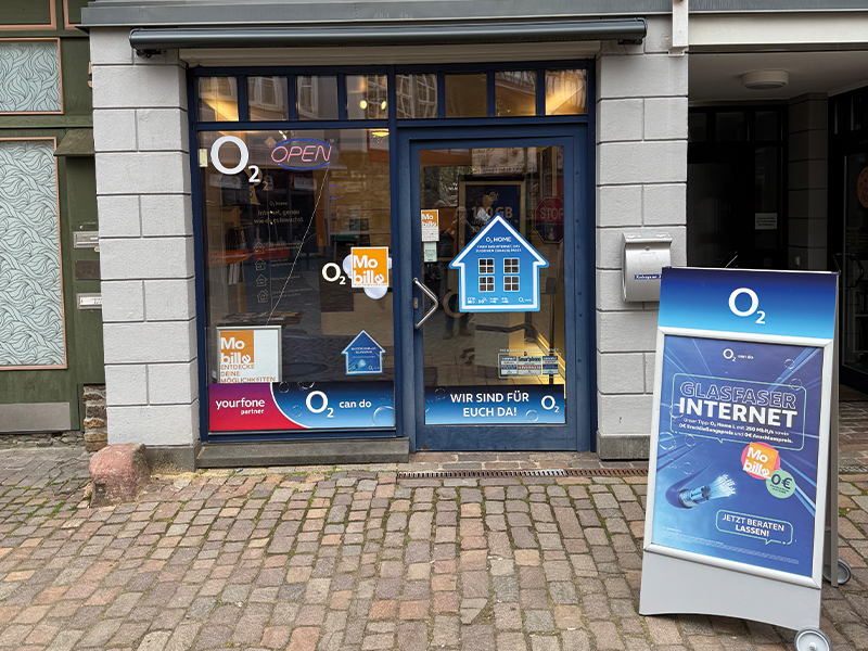 0425_o2_Katja-Mauer_MoBille-Telekommunikation-Idstein_Multiseite_Erstellung_Shop-Bild1